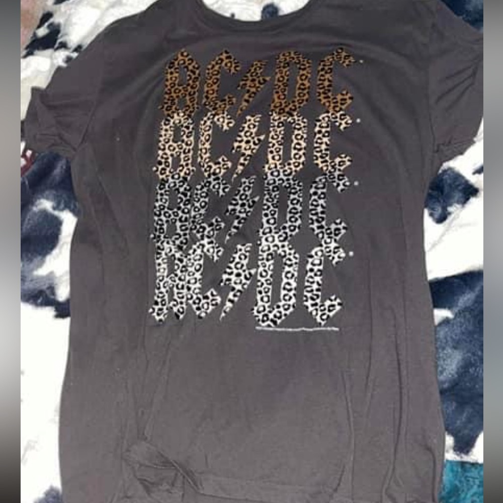 Cute T-shirt